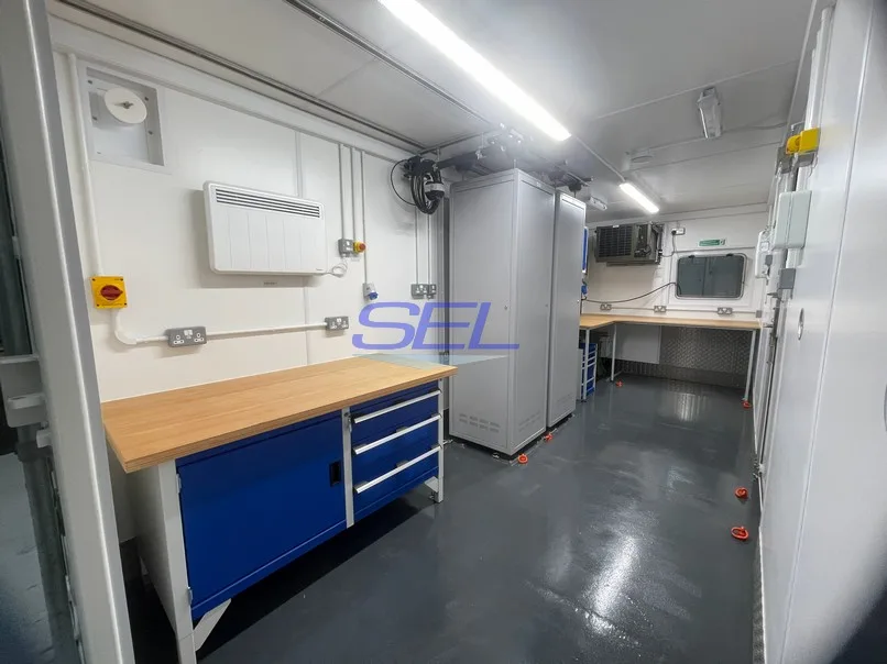 20ft Office - Workshop Internal